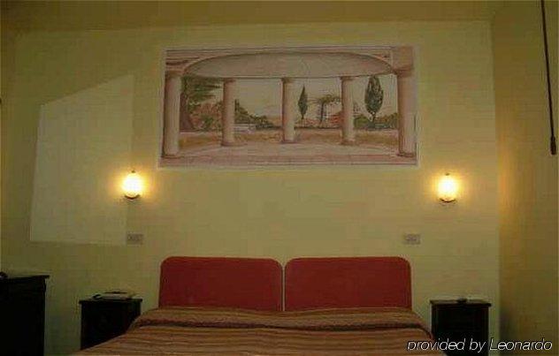 Ascot Hotel Cardano Al Campo